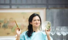 谢娜爆料爸爸往事视频,爸爸往事的温馨瞬间