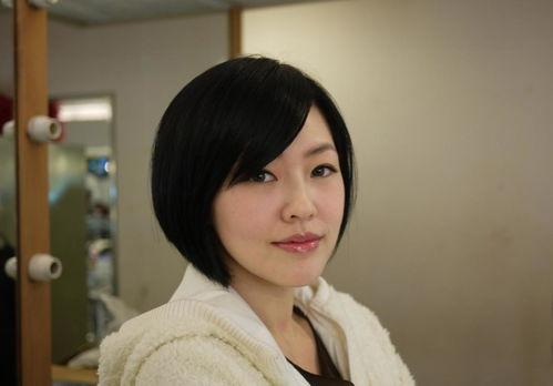 娱乐吃瓜酱粘人的男朋友,娱乐吃瓜酱的甜蜜爱情故事